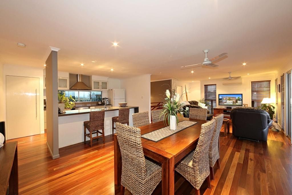 3 bedrooms House in 20 BATHURST STREET ELLIOTT HEADS QLD, 4670