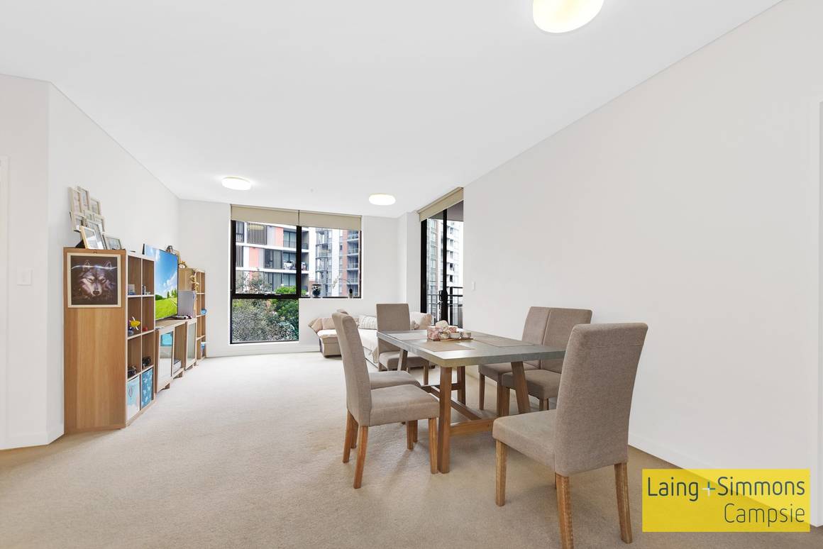 Picture of 404/2 Discovery Point Place, WOLLI CREEK NSW 2205