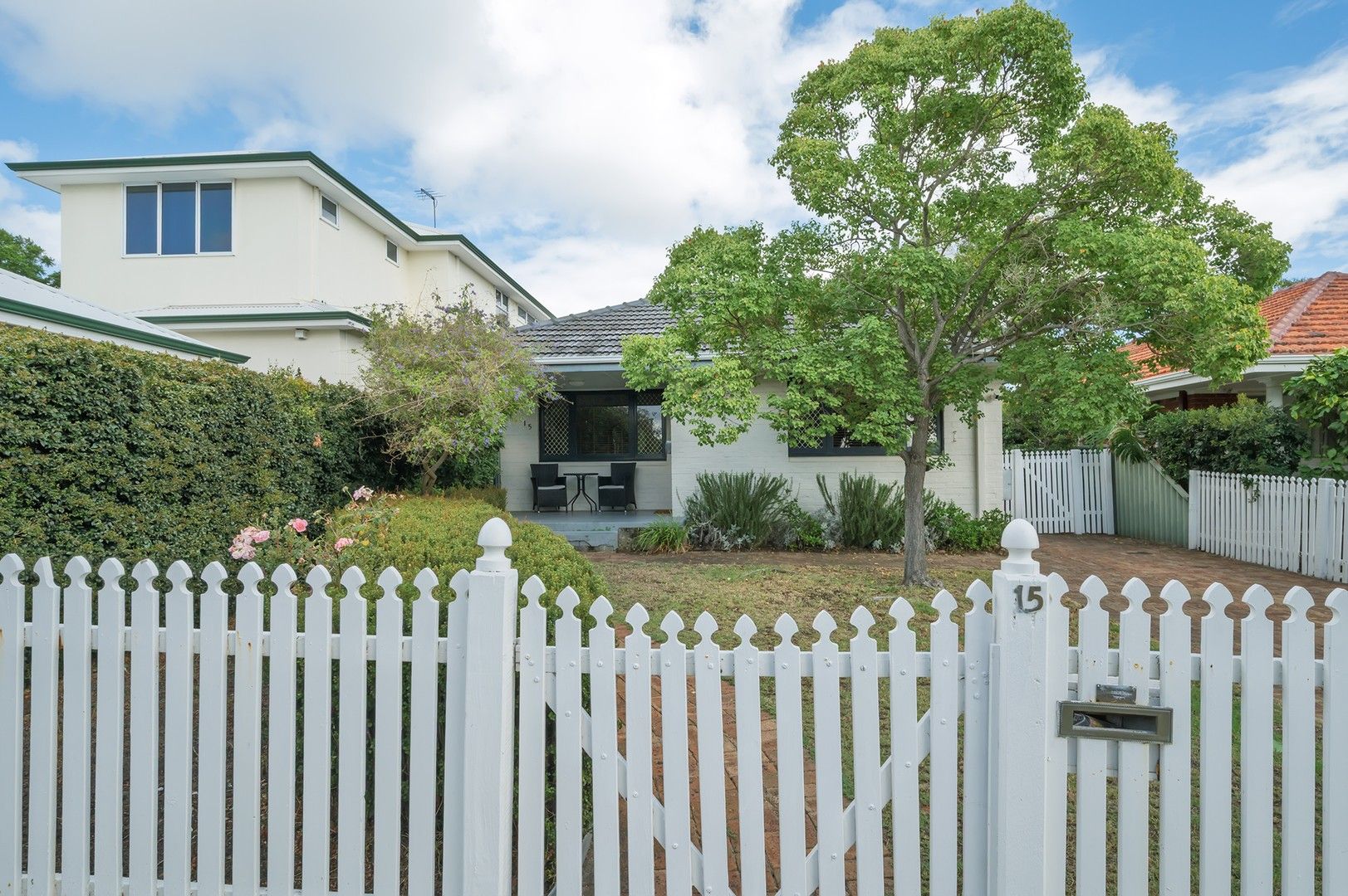 2 bedrooms House in 15 NORFOLK STREET SOUTH PERTH WA, 6151