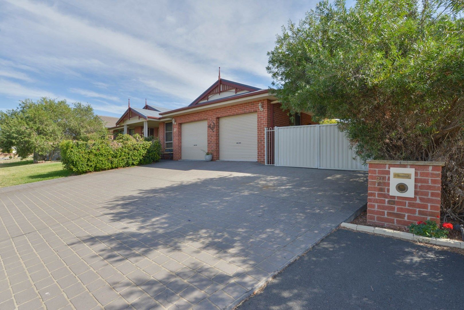 21 Warburton Drive, Westdale NSW 2340, Image 0