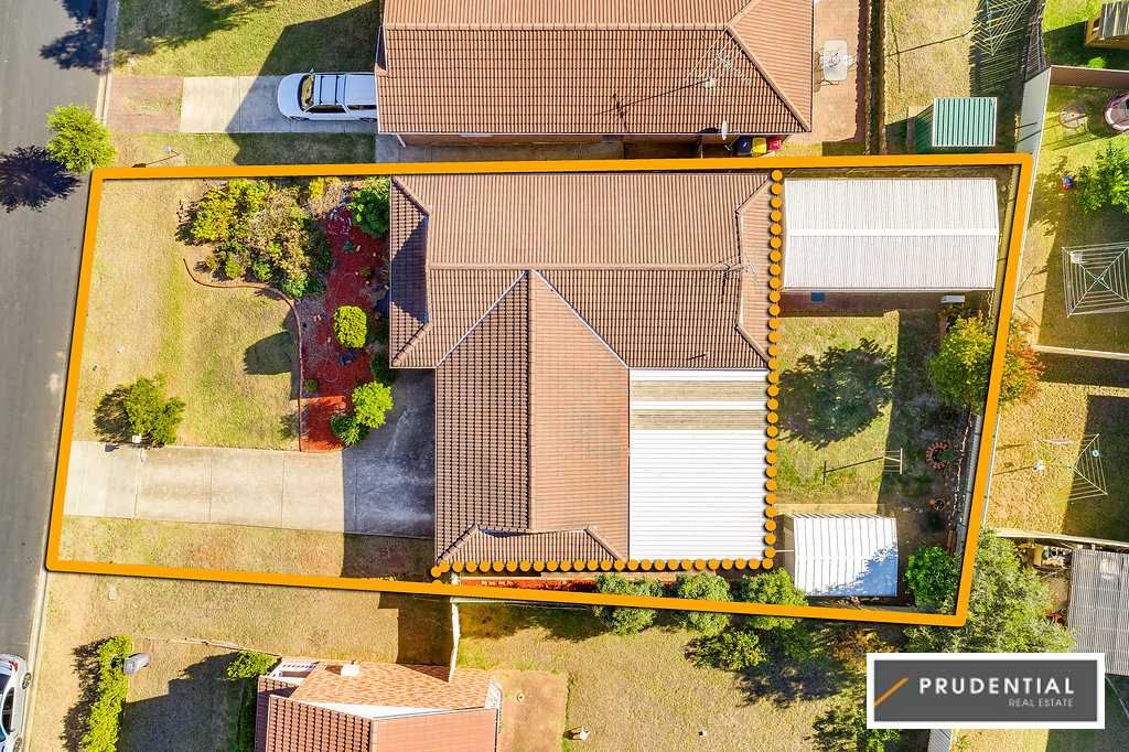 8 Valentine Place, Rosemeadow NSW 2560, Image 0