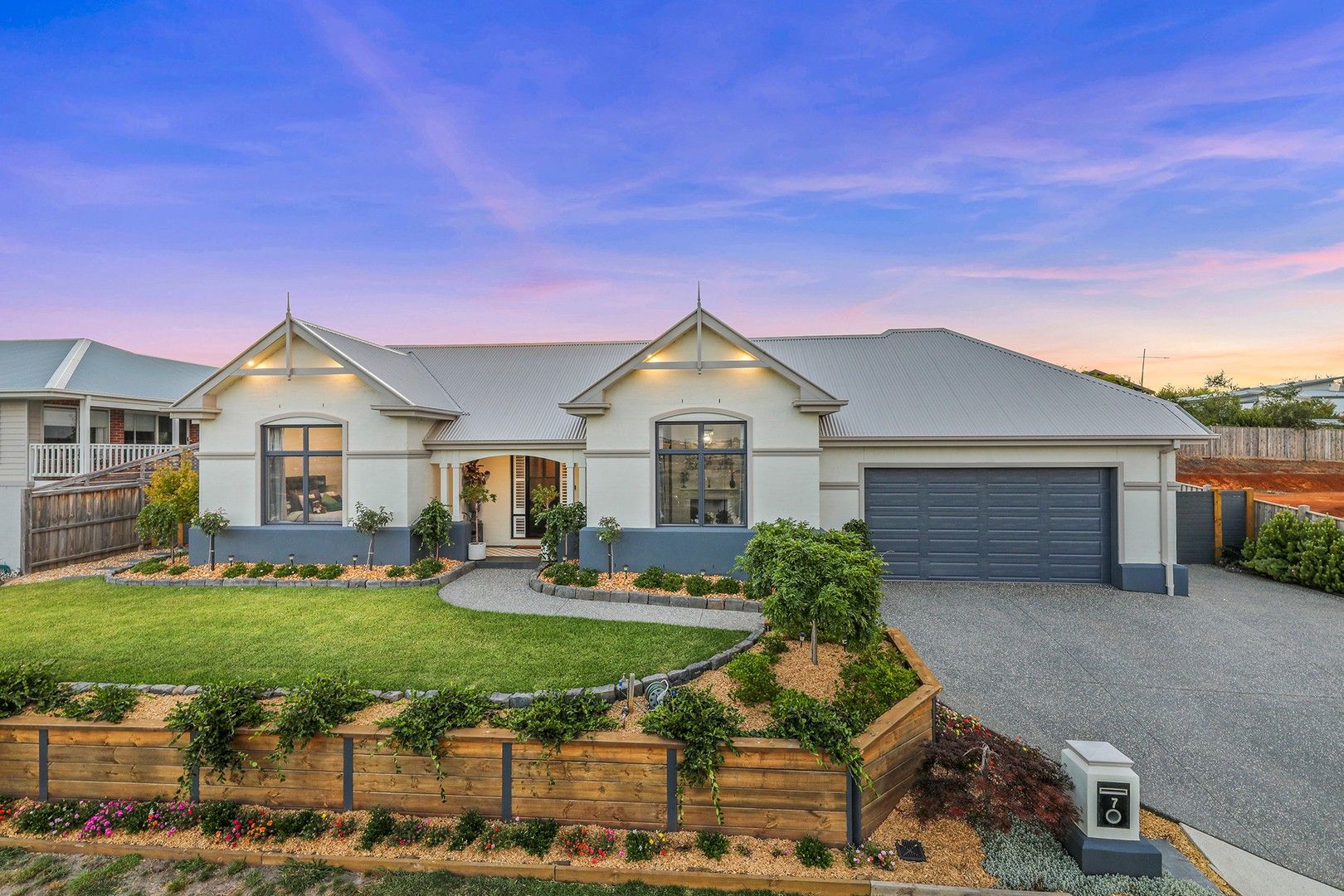 7 Harrods Close, Drouin VIC 3818, Image 0