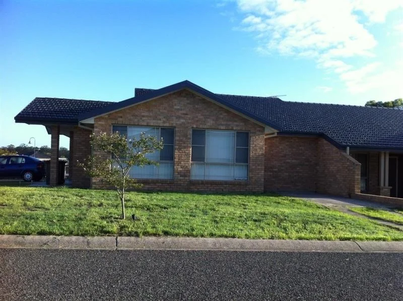 Additional image 2 of 1/4 Dargin Close, Singleton NSW 2330