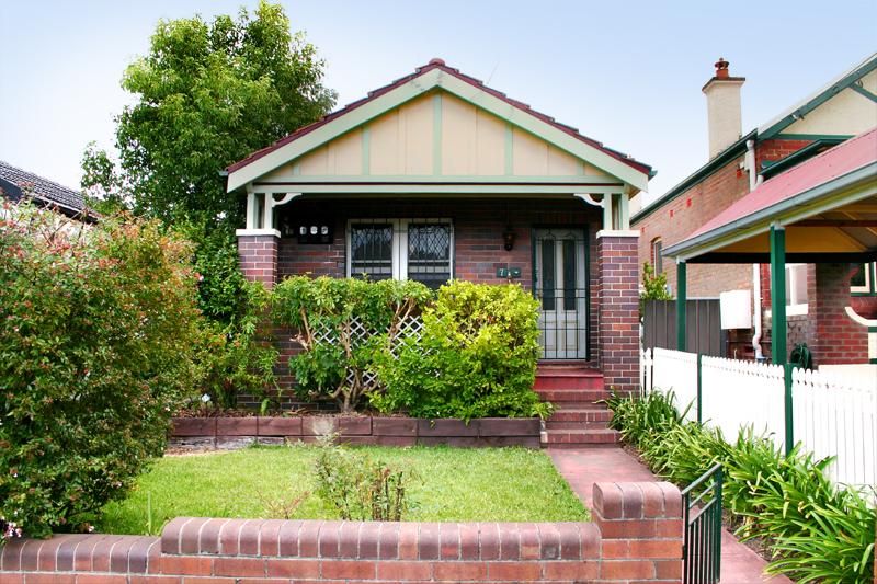7 Ingham Avenue, Five Dock Property History & Address Research Domain
