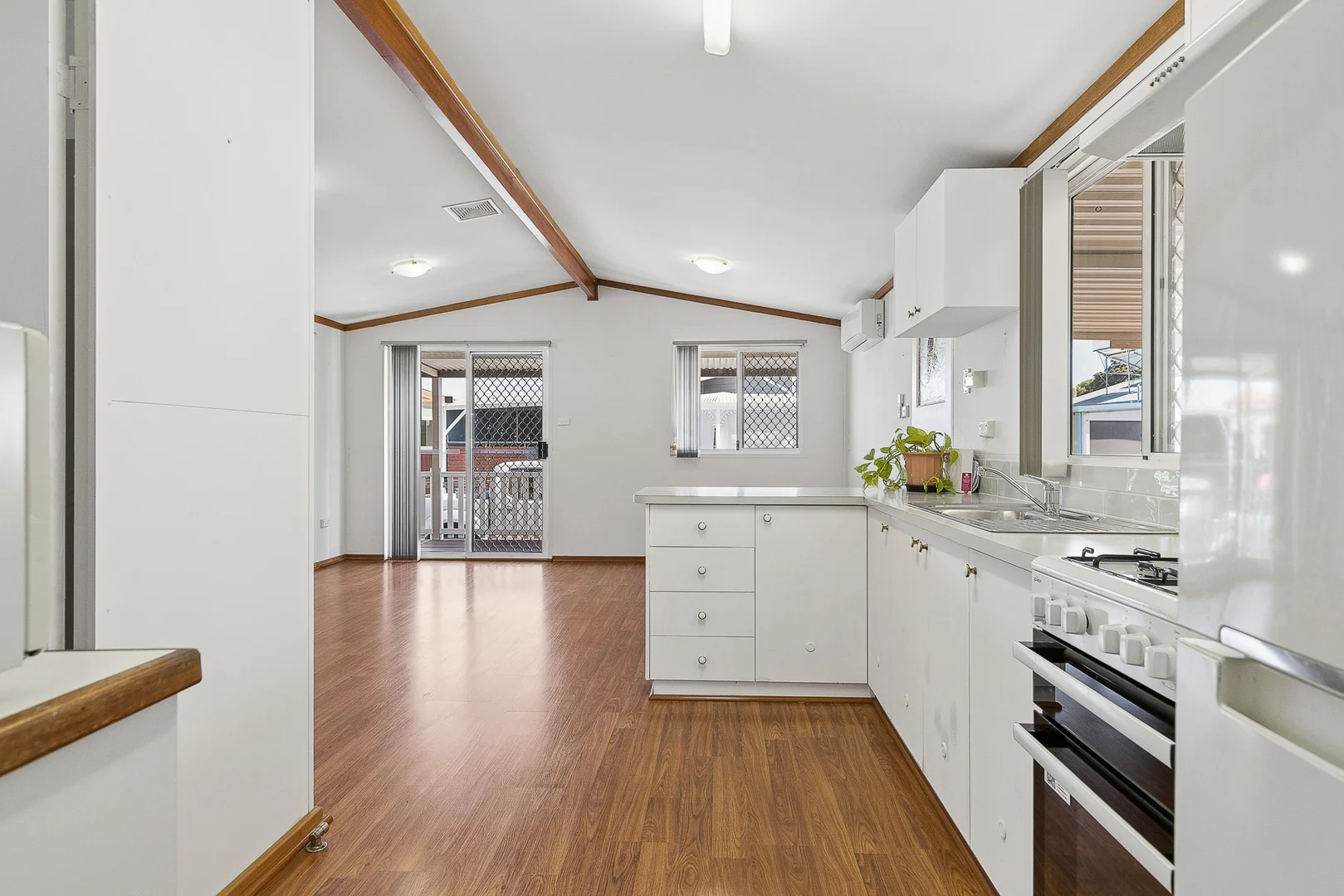 Additional image 6 of 112/490 Pinjarra Road, Furnissdale WA 6209