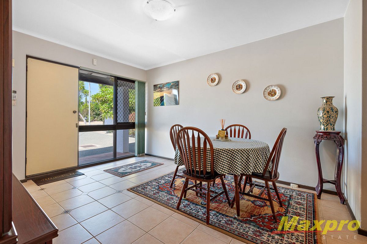 53 Belvedaire Way, Lynwood WA 6147, Image 2