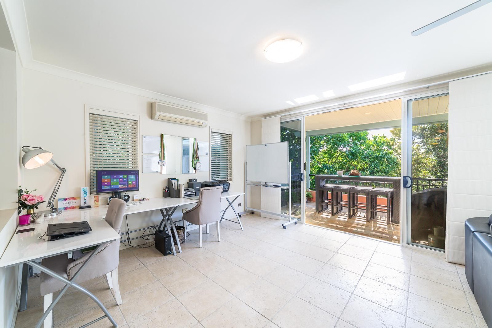 1003/1 The Cove Crescent, Carrara QLD 4211, Image 1