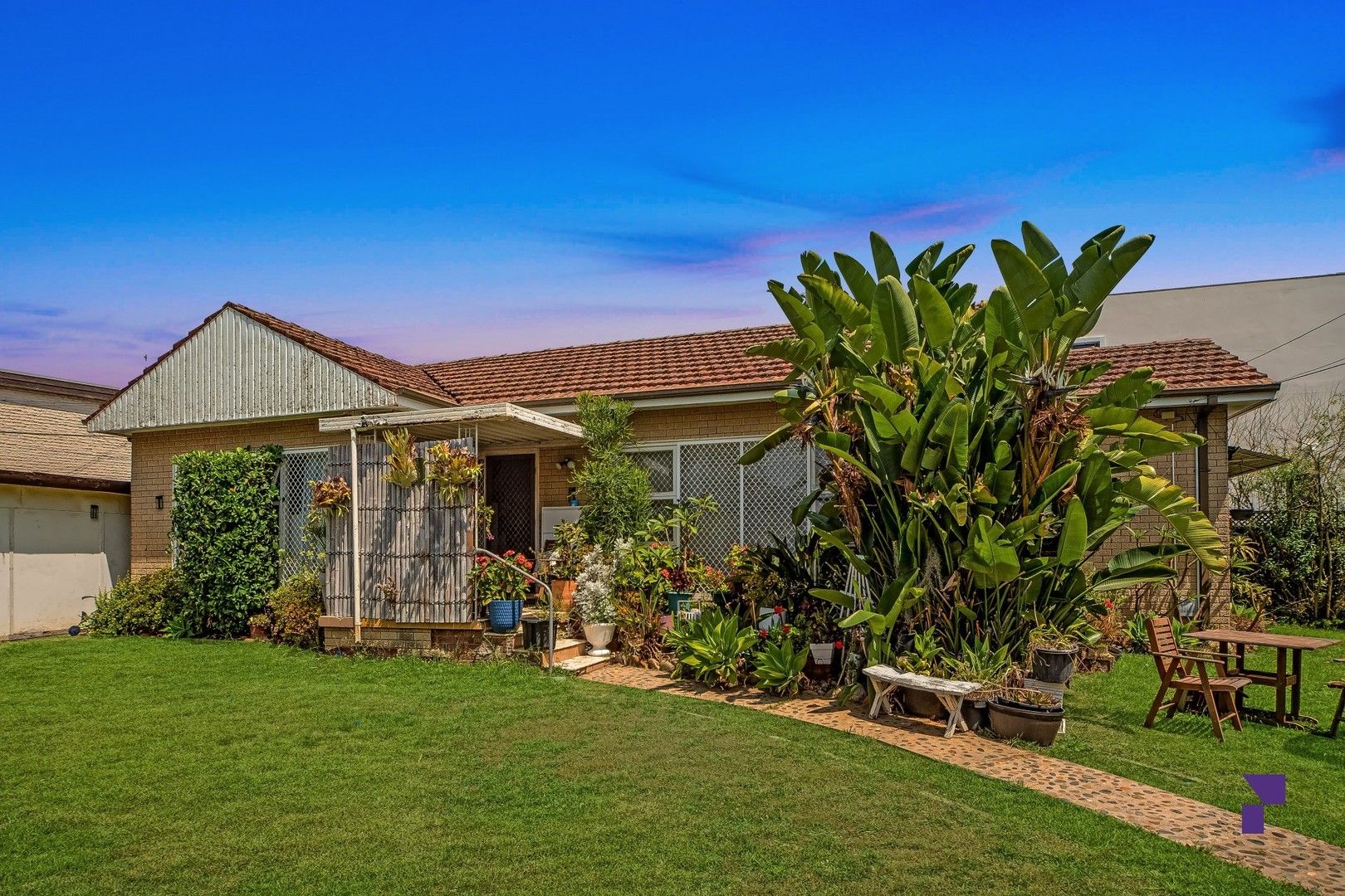 5 Illawong Crescent, Greenacre NSW 2190, Image 0