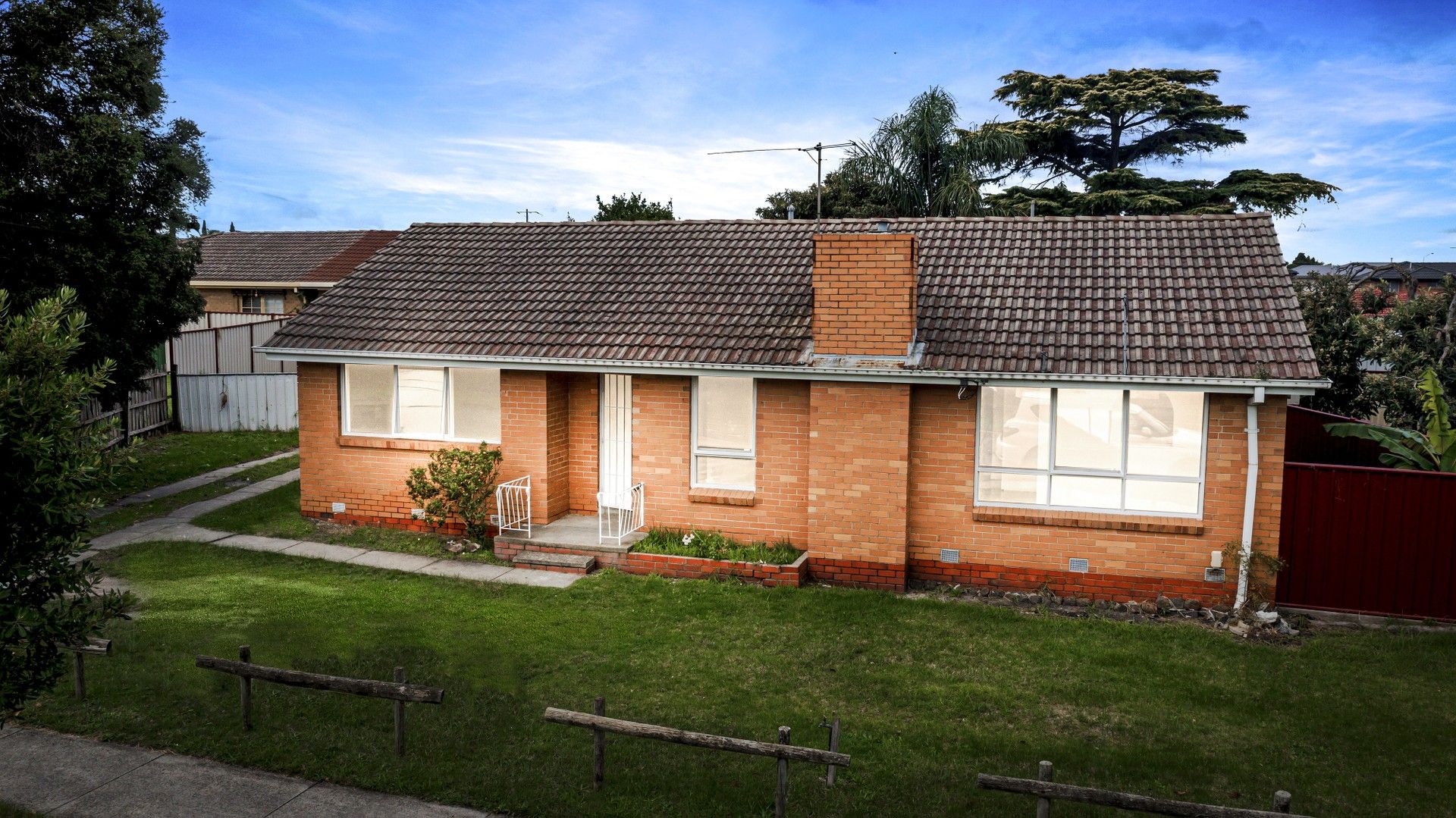 3 bedrooms House in 5 Florence Street NOBLE PARK VIC, 3174