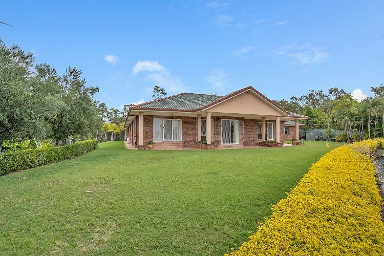 45 Grosvenor Court, Worongary QLD 4213, Image 2