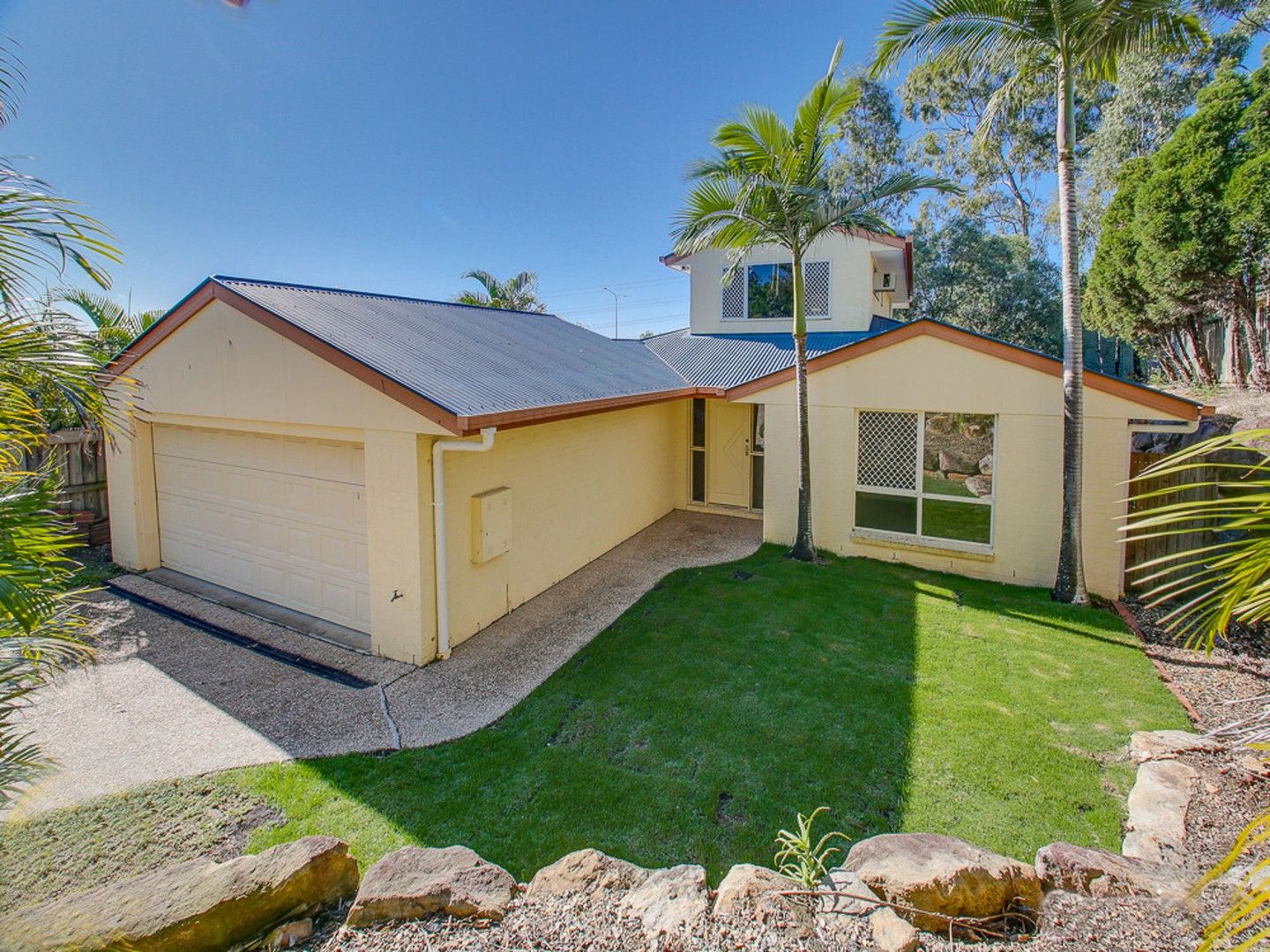 4 bedrooms House in 20 Ridgeview Street CARINDALE QLD, 4152