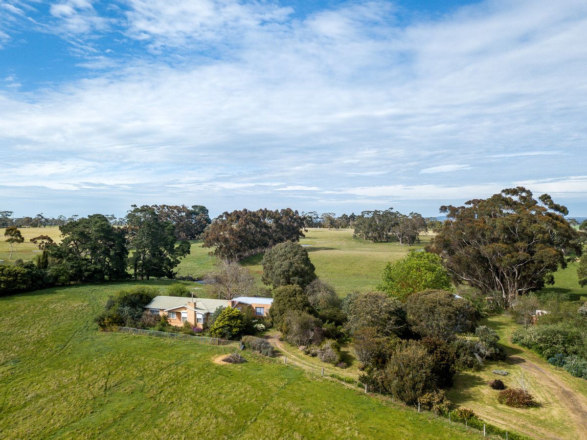 7977 Hamilton Highway, Tarrington VIC 3301, Image 1