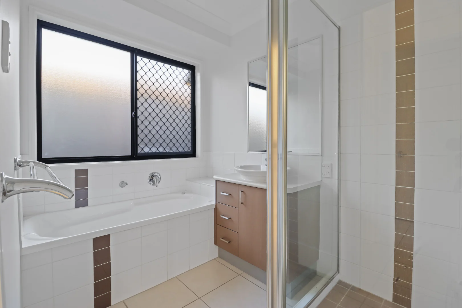 Additional image 14 of 45 Brittany Crescent, Raceview QLD 4305