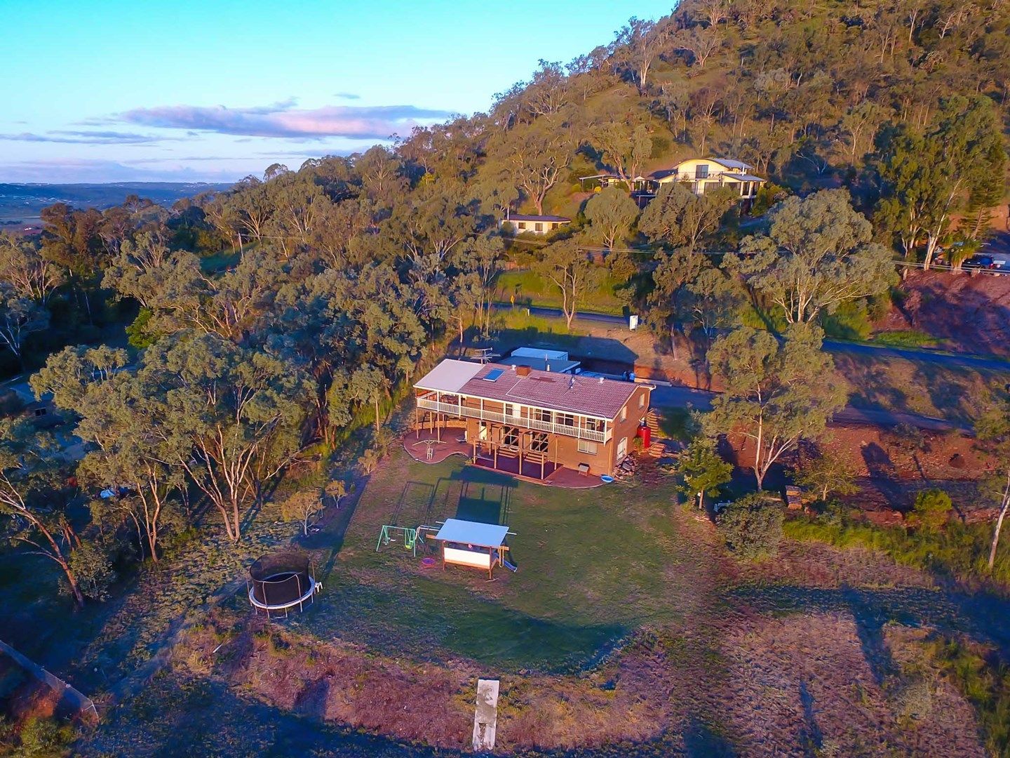 25 Linora Drive, Gowrie Mountain QLD 4350, Image 0