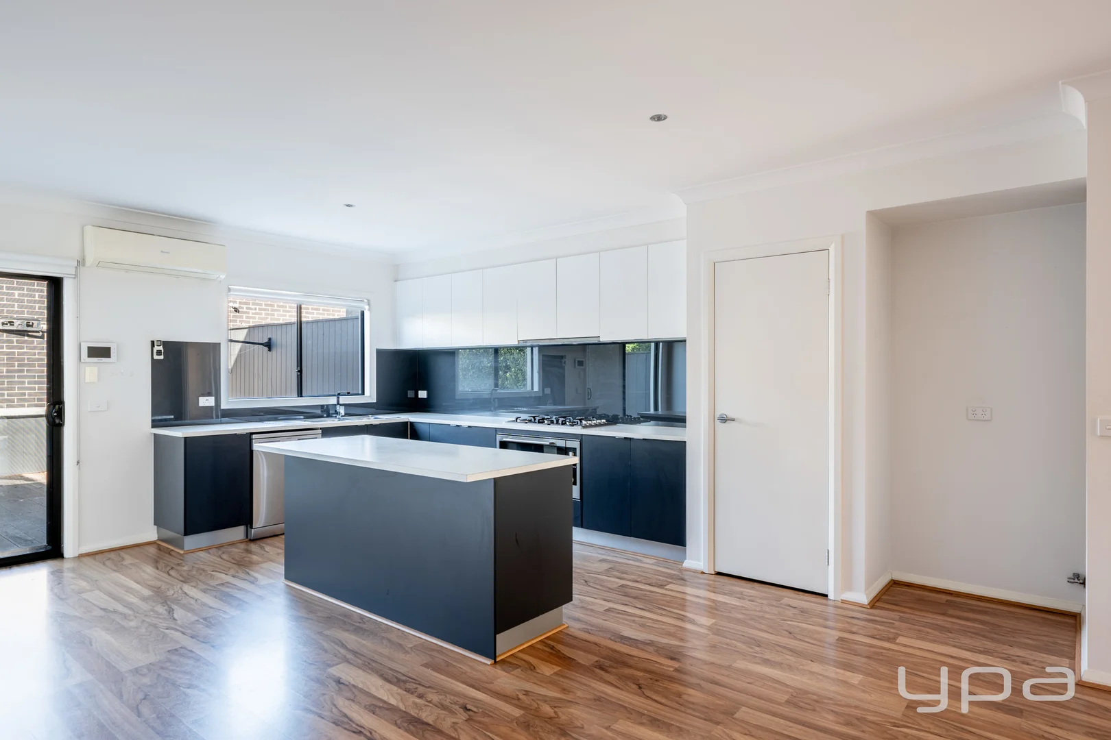 Additional image 3 of 37 Exploration Avenue, Werribee VIC 3030