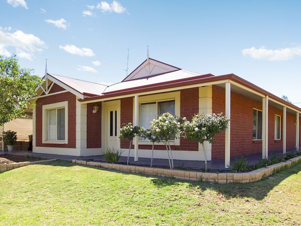 8 Elenore Ave, Paringa SA 5340, Image 0