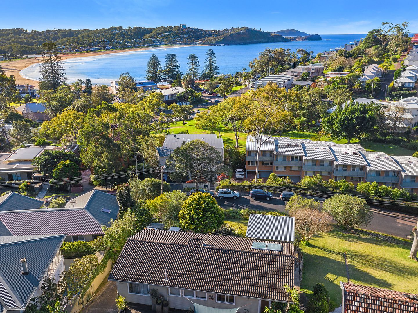 64 Avoca Drive, Avoca Beach NSW 2251, Image 2