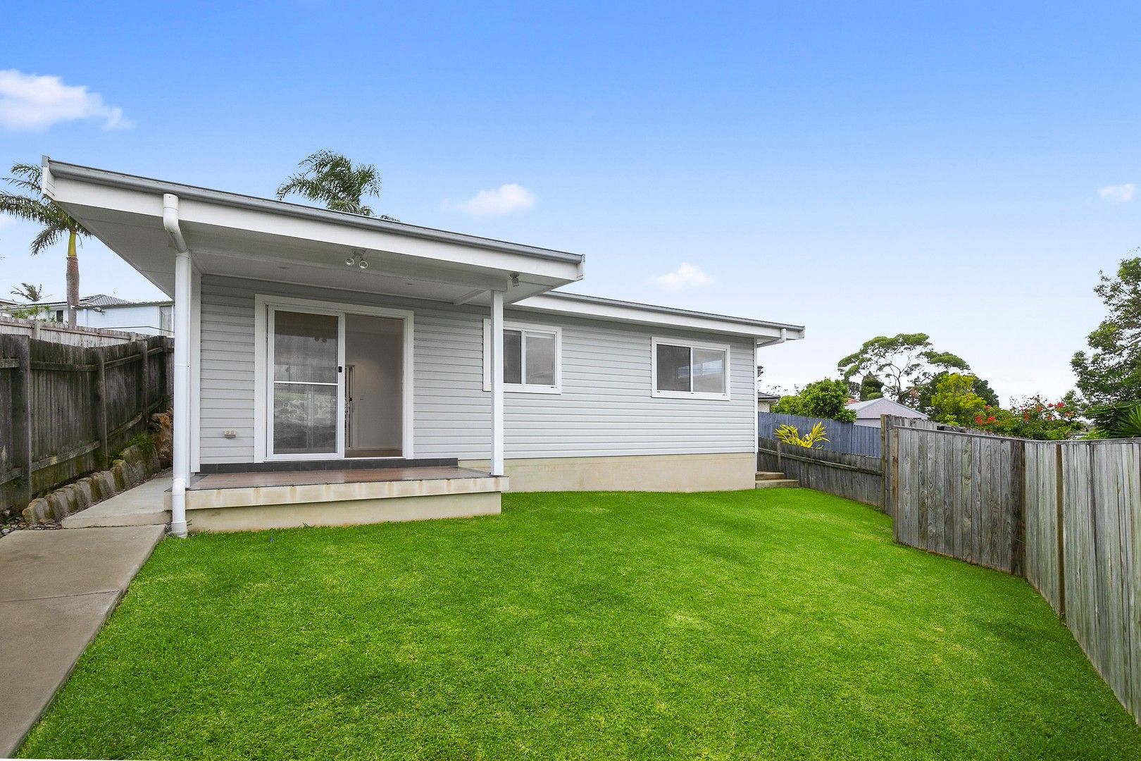 2 bedrooms Apartment / Unit / Flat in 55a Parkes Road COLLAROY PLATEAU NSW, 2097