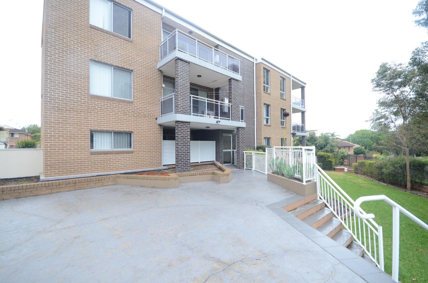 2 bedrooms Apartment / Unit / Flat in 9/49-53 Wentworth Ave WENTWORTHVILLE NSW, 2145