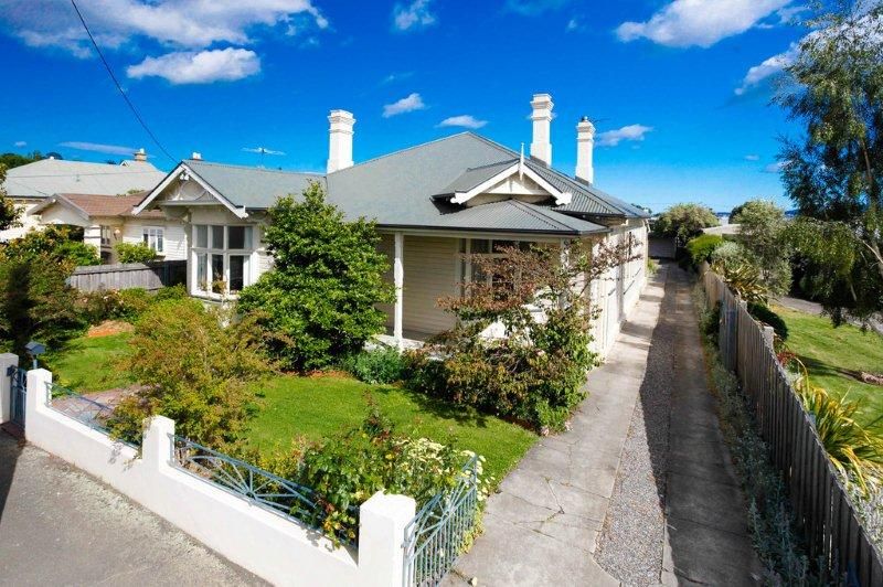 16 College Street, Newstead TAS 7250