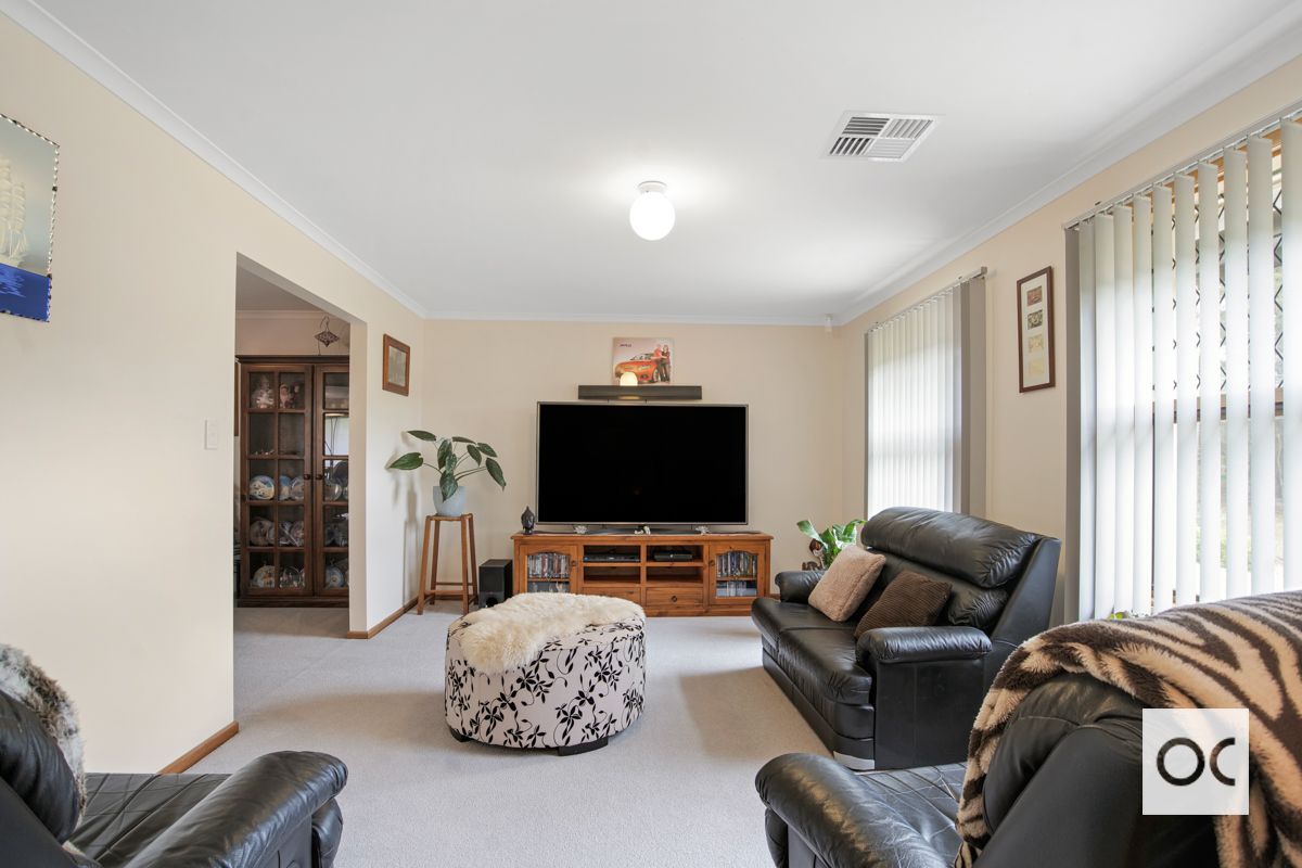 11 Decaux Place, Mount Compass SA 5210, Image 2