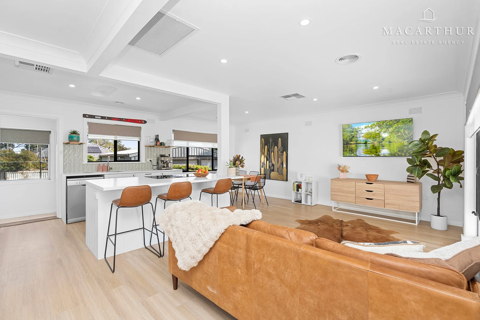 Additional image 2 of 38 Manoora Avenue, Mount Austin NSW 2650