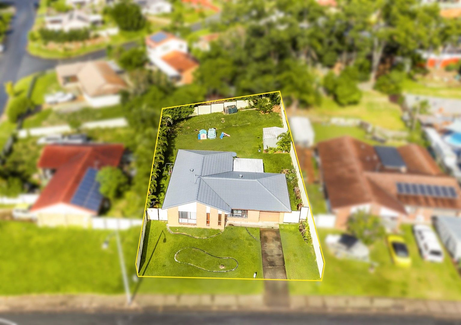 42 Alexander Drive, Highland Park QLD 4211, Image 0