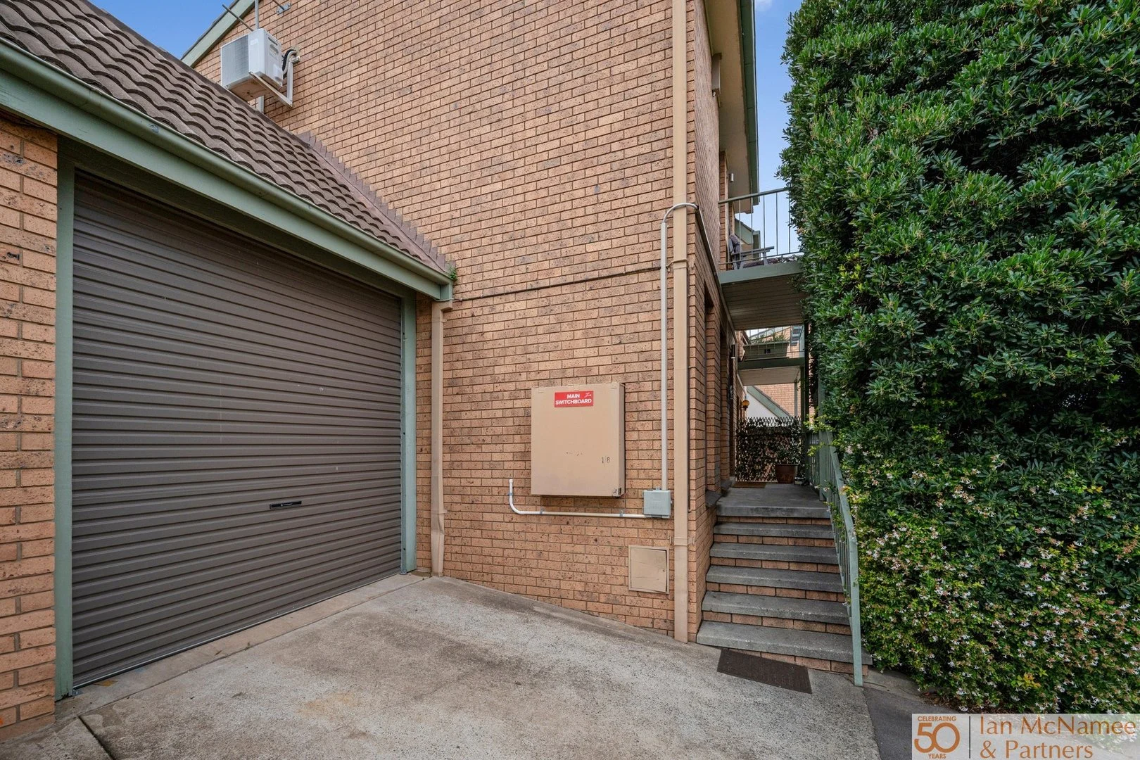 1/8 Nimmitabel Street, Queanbeyan NSW 2620