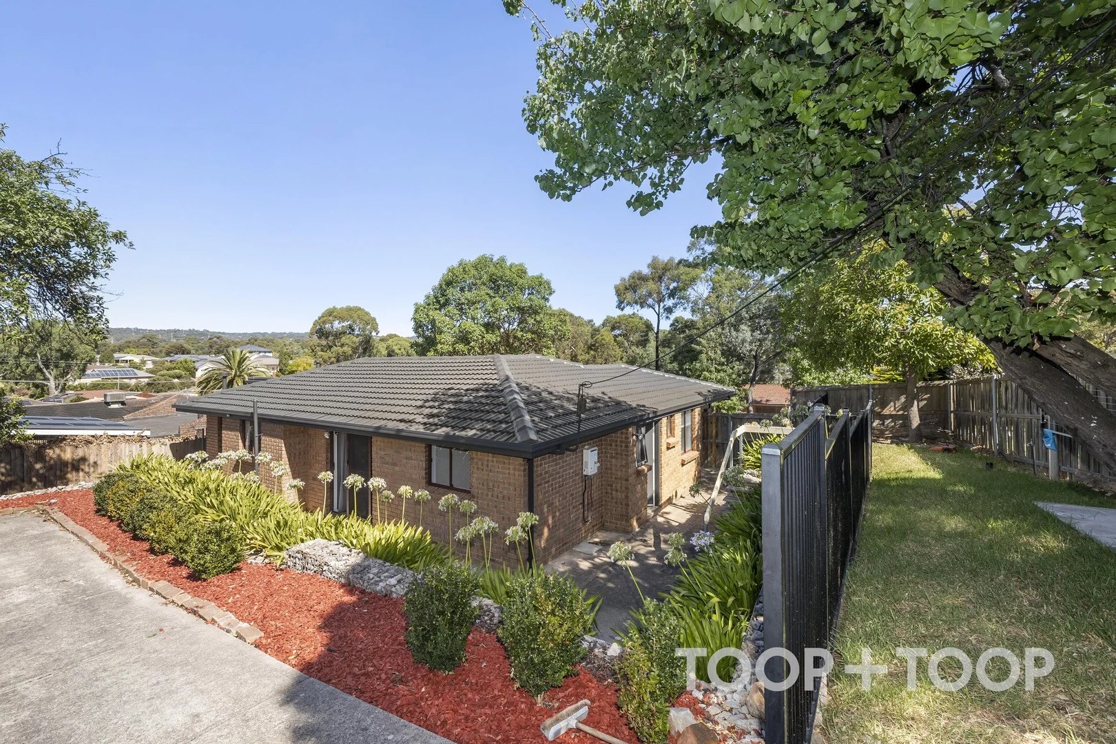 23 Brandt Street, Flagstaff Hill SA 5159
