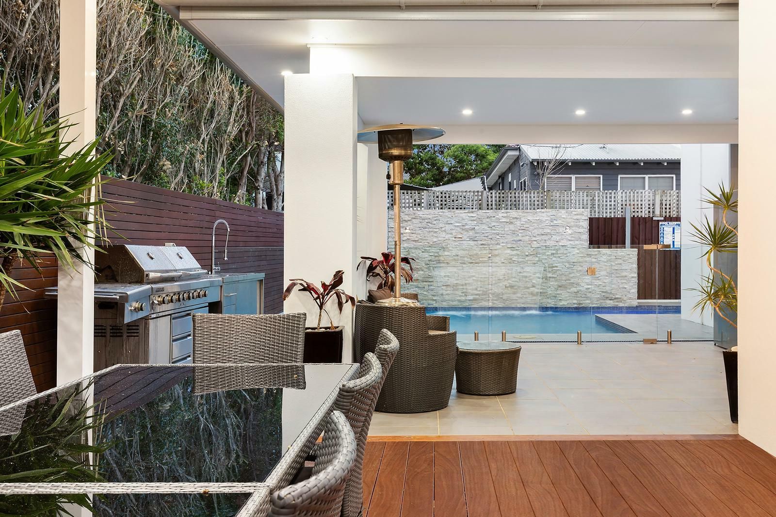 5 bedrooms House in 3 Nelson St SANS SOUCI NSW, 2219