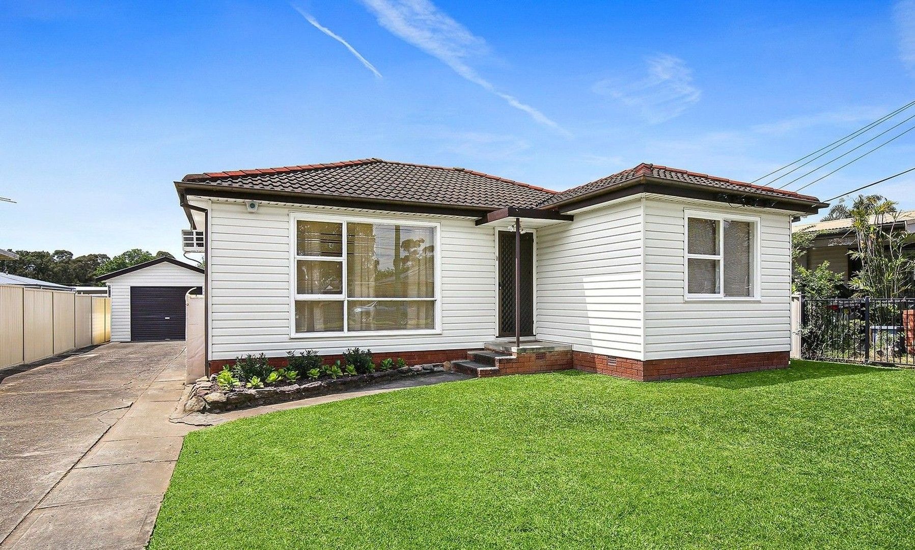 37 Shamrock Street, Smithfield NSW 2164, Image 2