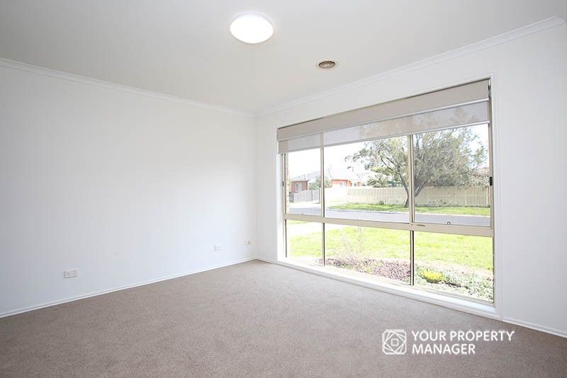 3 Michael Court, Seaford VIC 3198, Image 2