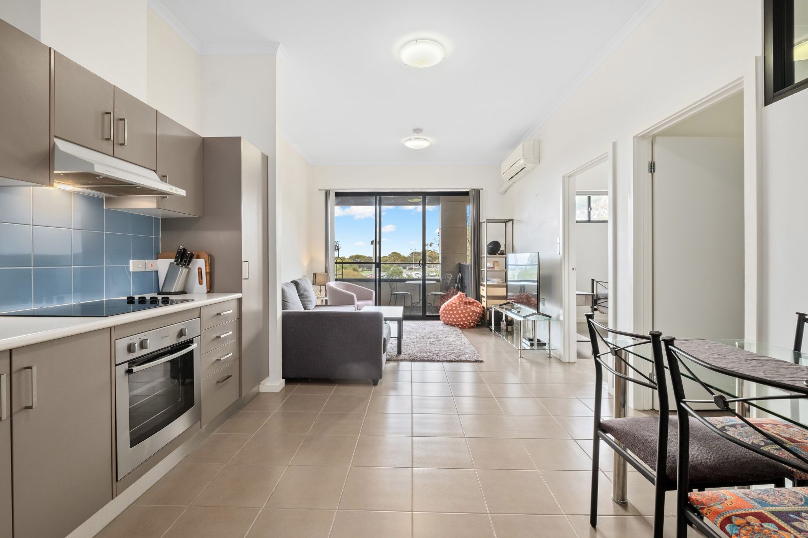 10/2 Grey Box Avenue, Noarlunga Centre SA 5168, Image 1