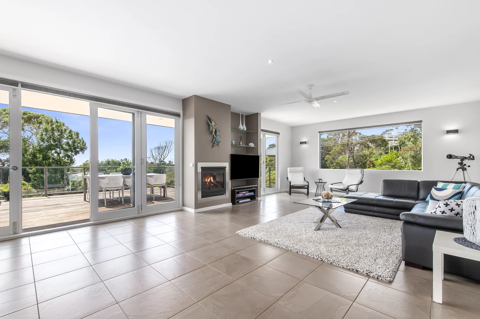 Additional image 5 of 1 View Point Road, McCrae VIC 3938