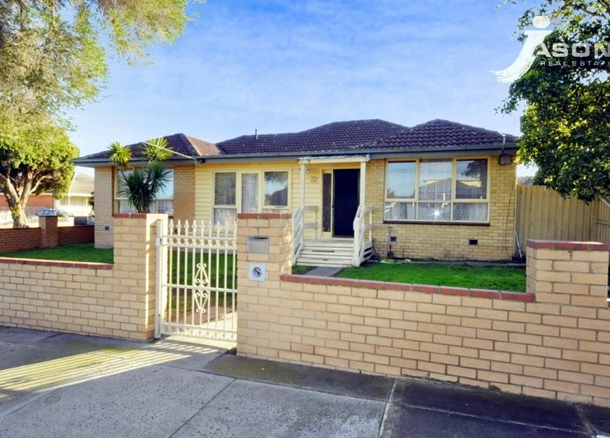 22 Theresa Street, Tullamarine VIC 3043