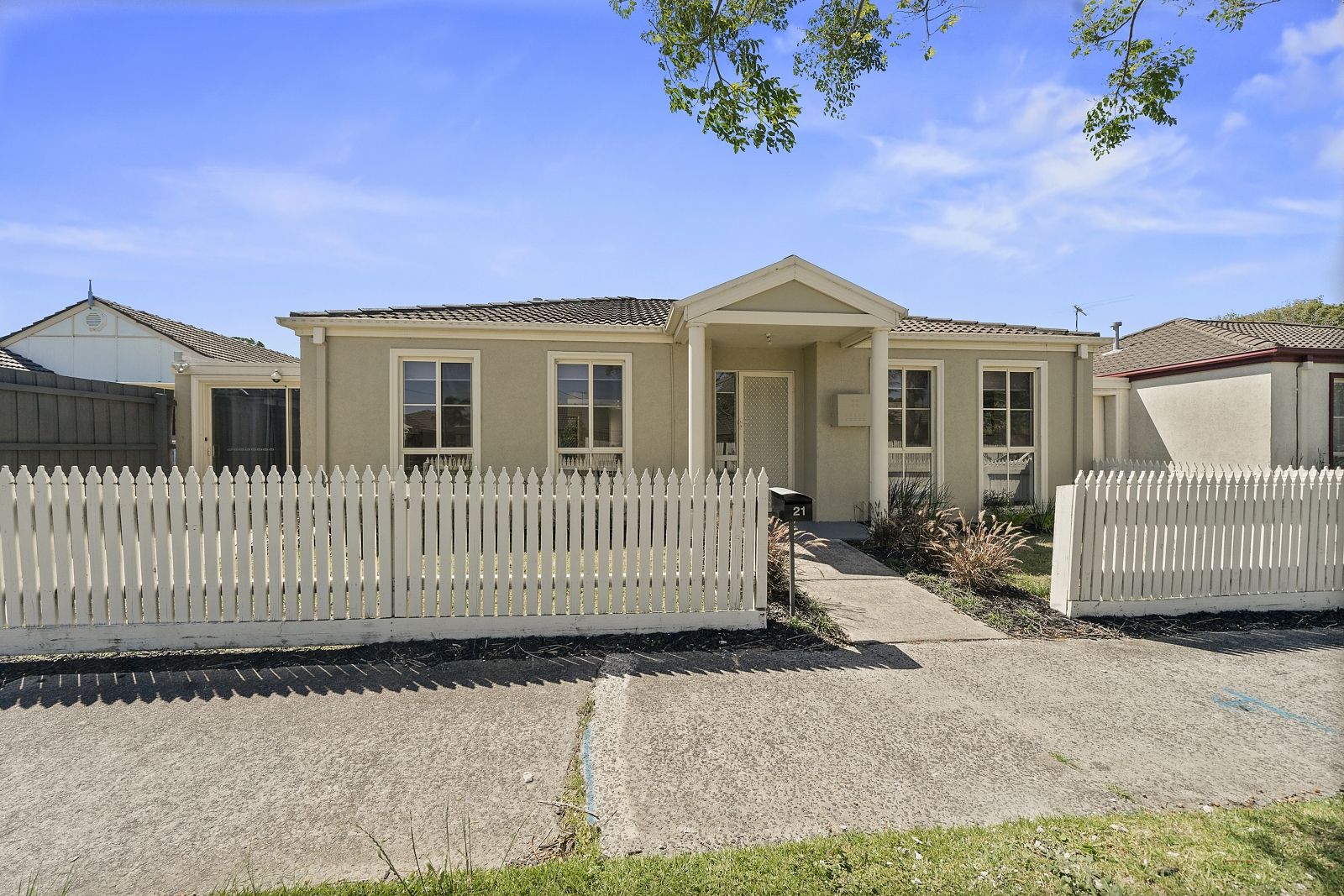 21 Derby Parade, Bonbeach VIC 3196, Image 0