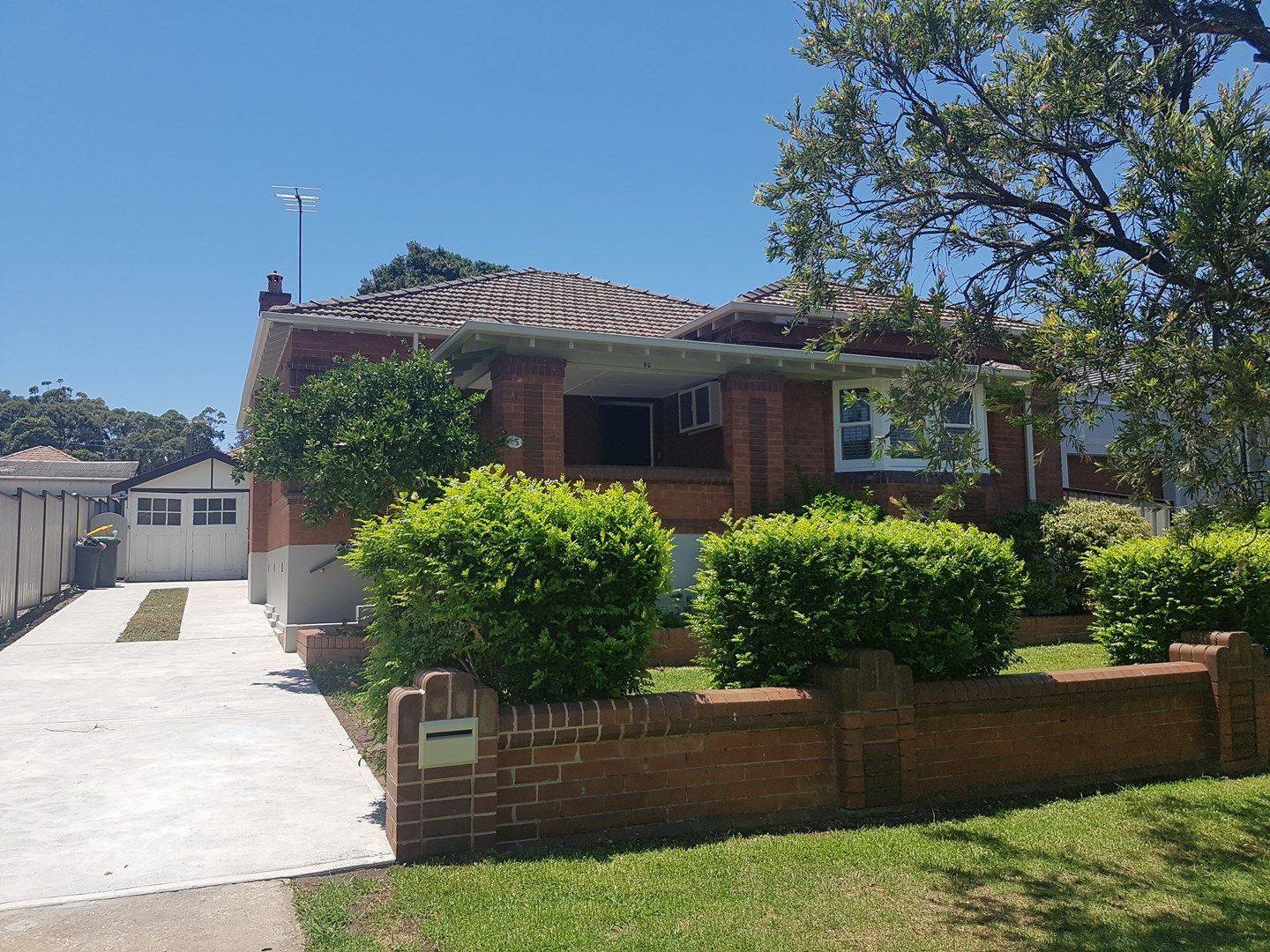 25 Griffiths Avenue, Punchbowl NSW 2196, Image 0