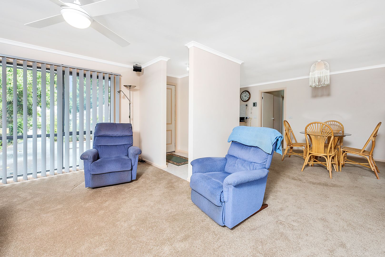 2/24 FARADAY ROAD, Croydon South VIC 3136, Image 2