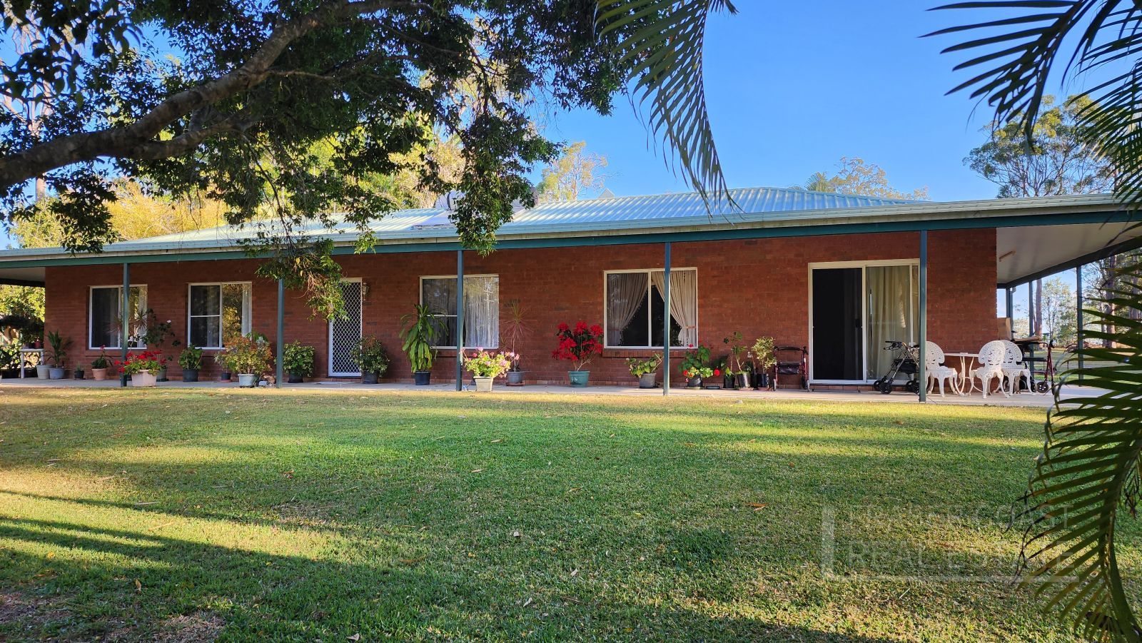 169 Philip Road, Teddington QLD 4650, Image 2