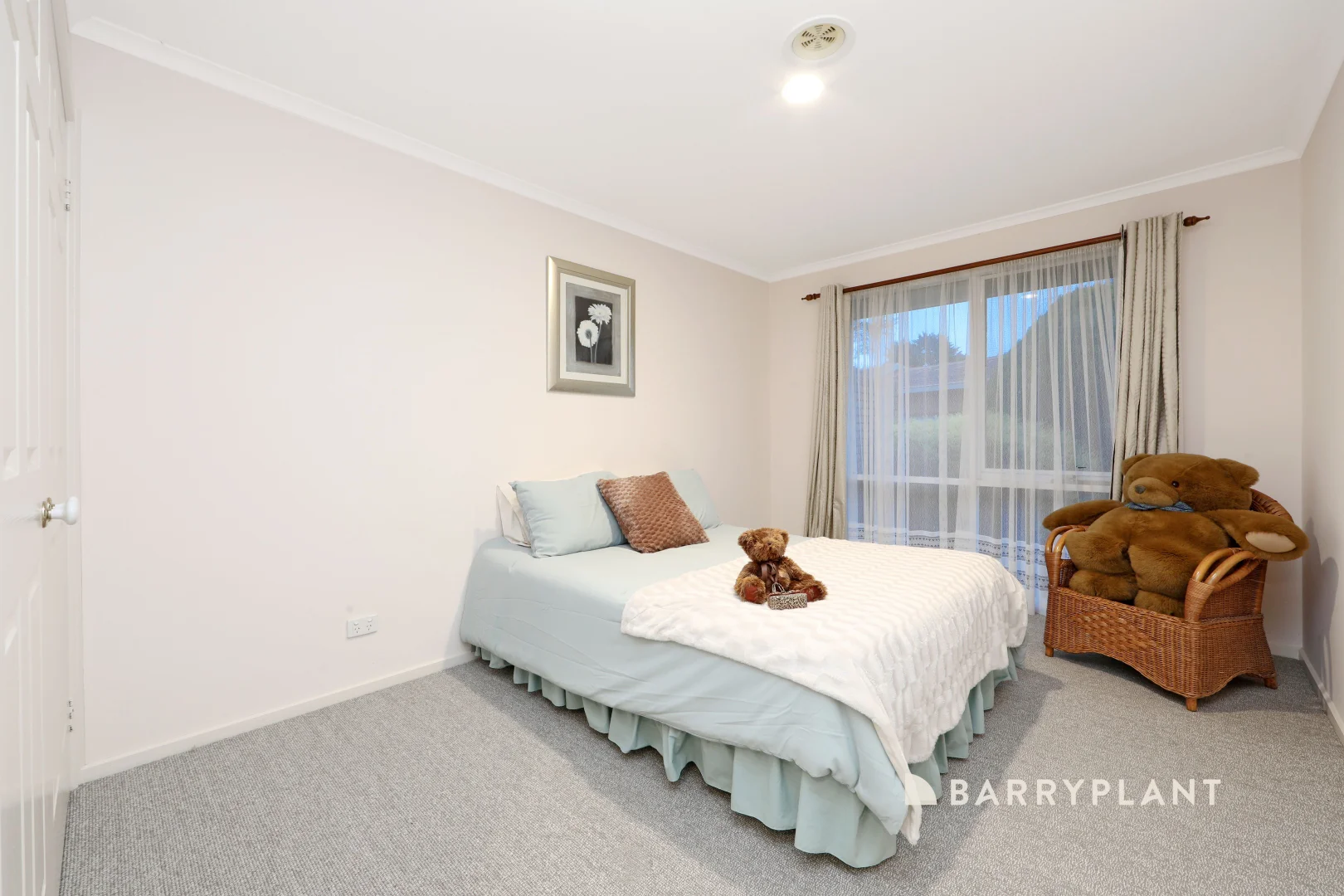 Additional image 8 of 4 Elba Close, Rowville VIC 3178