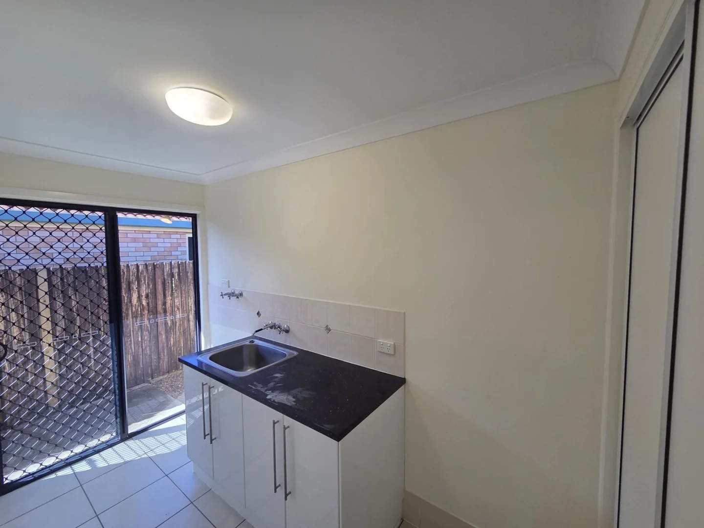 Additional image 15 of 14 Victor Avenue, Glenella QLD 4740