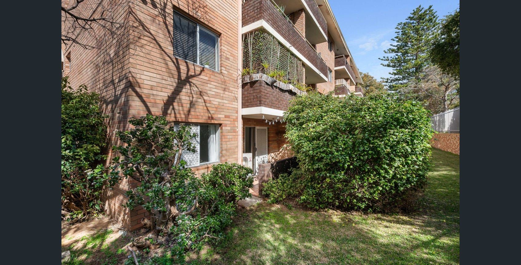 1 bedrooms Apartment / Unit / Flat in 39/630 Stirling Highway MOSMAN PARK WA, 6012