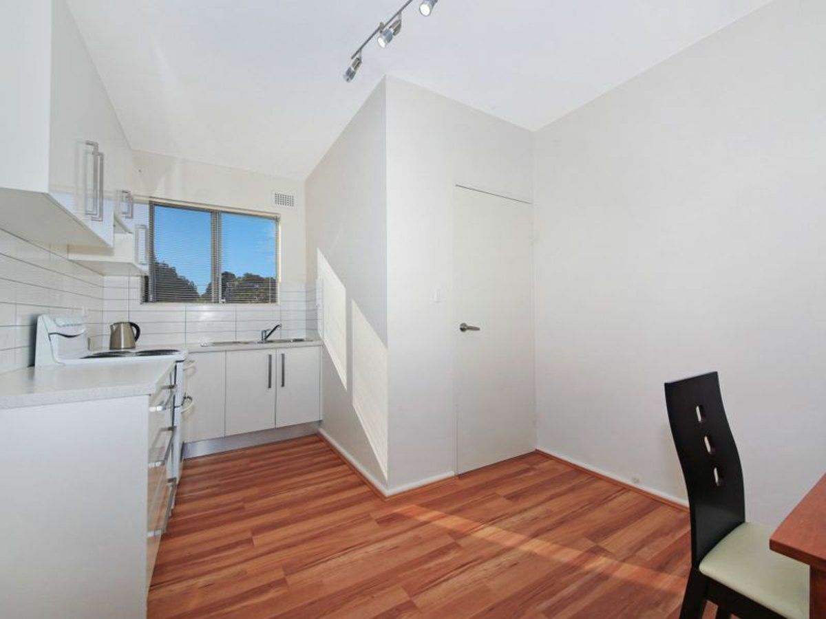 1 bedrooms Apartment / Unit / Flat in 1/39 Fourth Avenue CAMPSIE NSW, 2194
