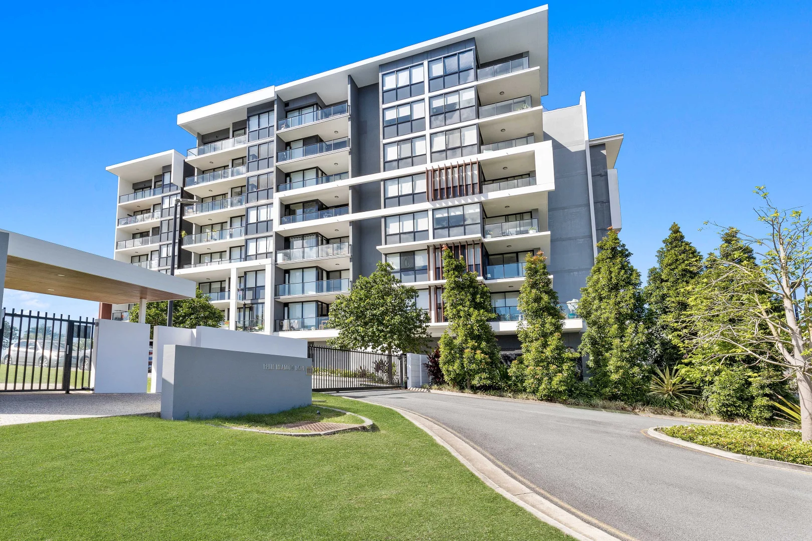 Additional image 32 of 10101/112 Palm Meadows Drive, Carrara QLD 4211