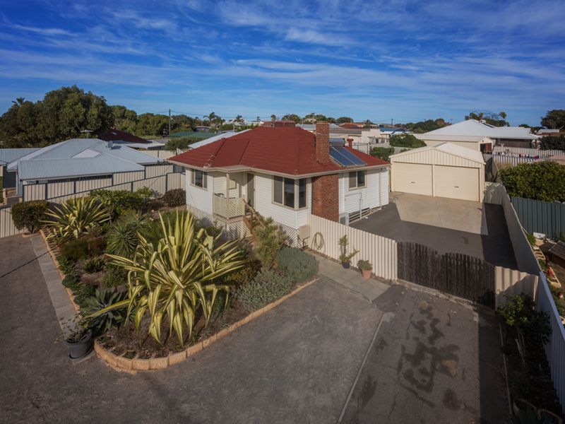 11 Pope Street, BERESFORD WA 6530, Image 1