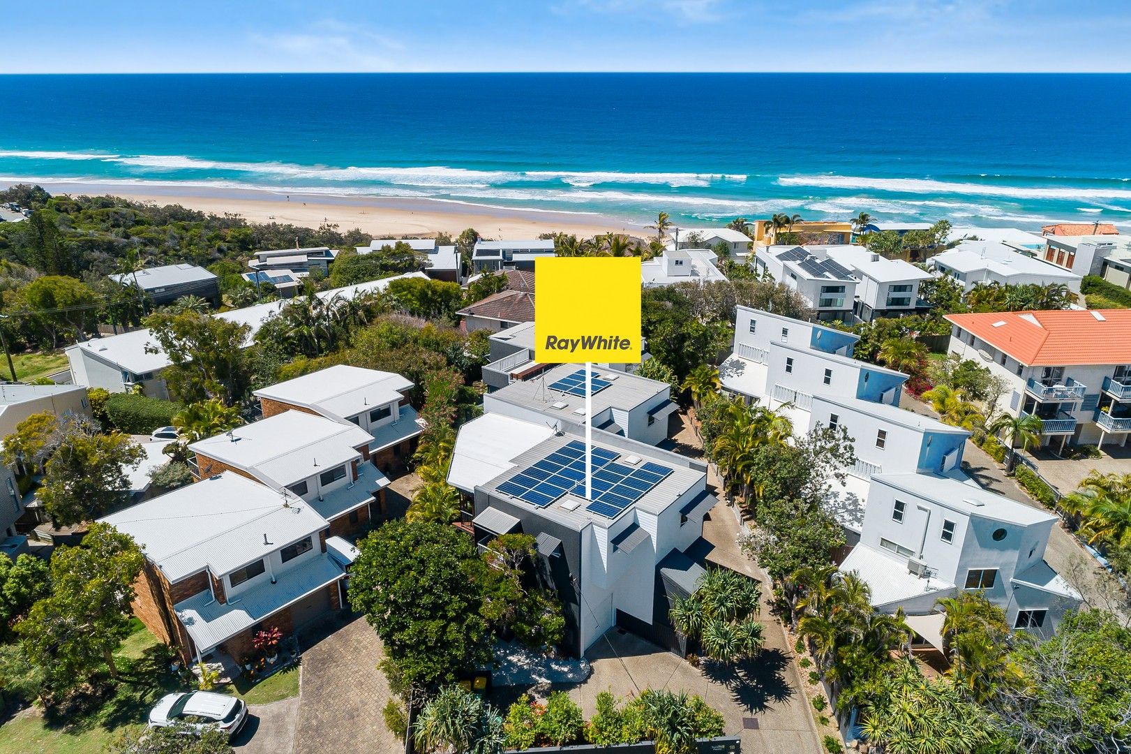 1/18 Sobraon Street, Sunrise Beach QLD 4567, Image 0