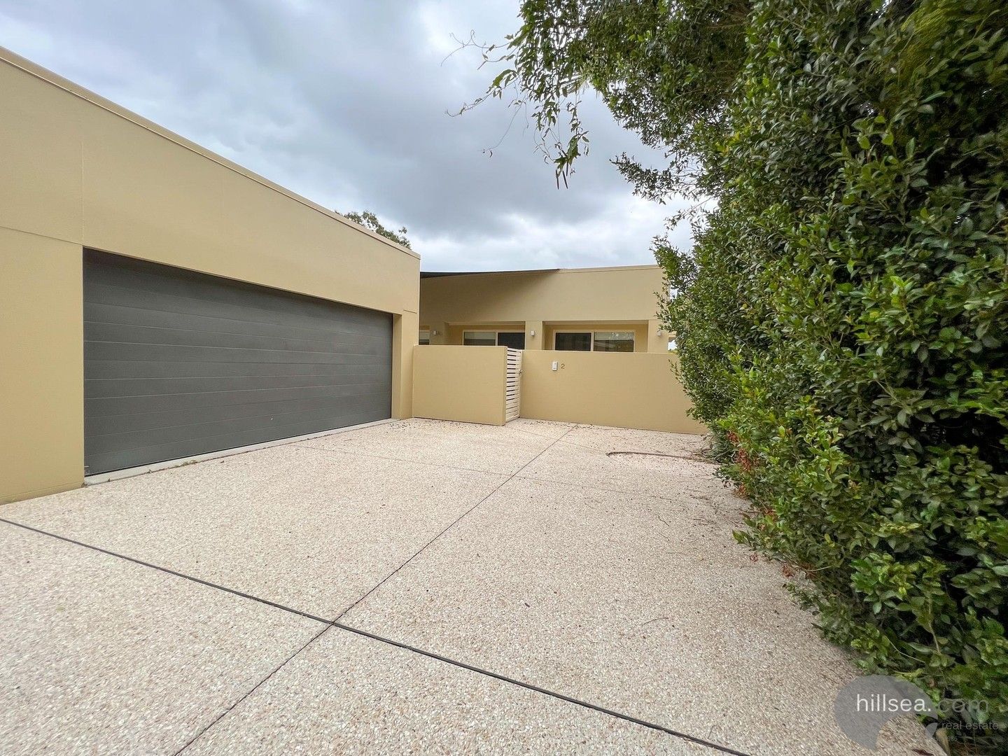 3 bedrooms Townhouse in 2/98 Imperial Parade LABRADOR QLD, 4215