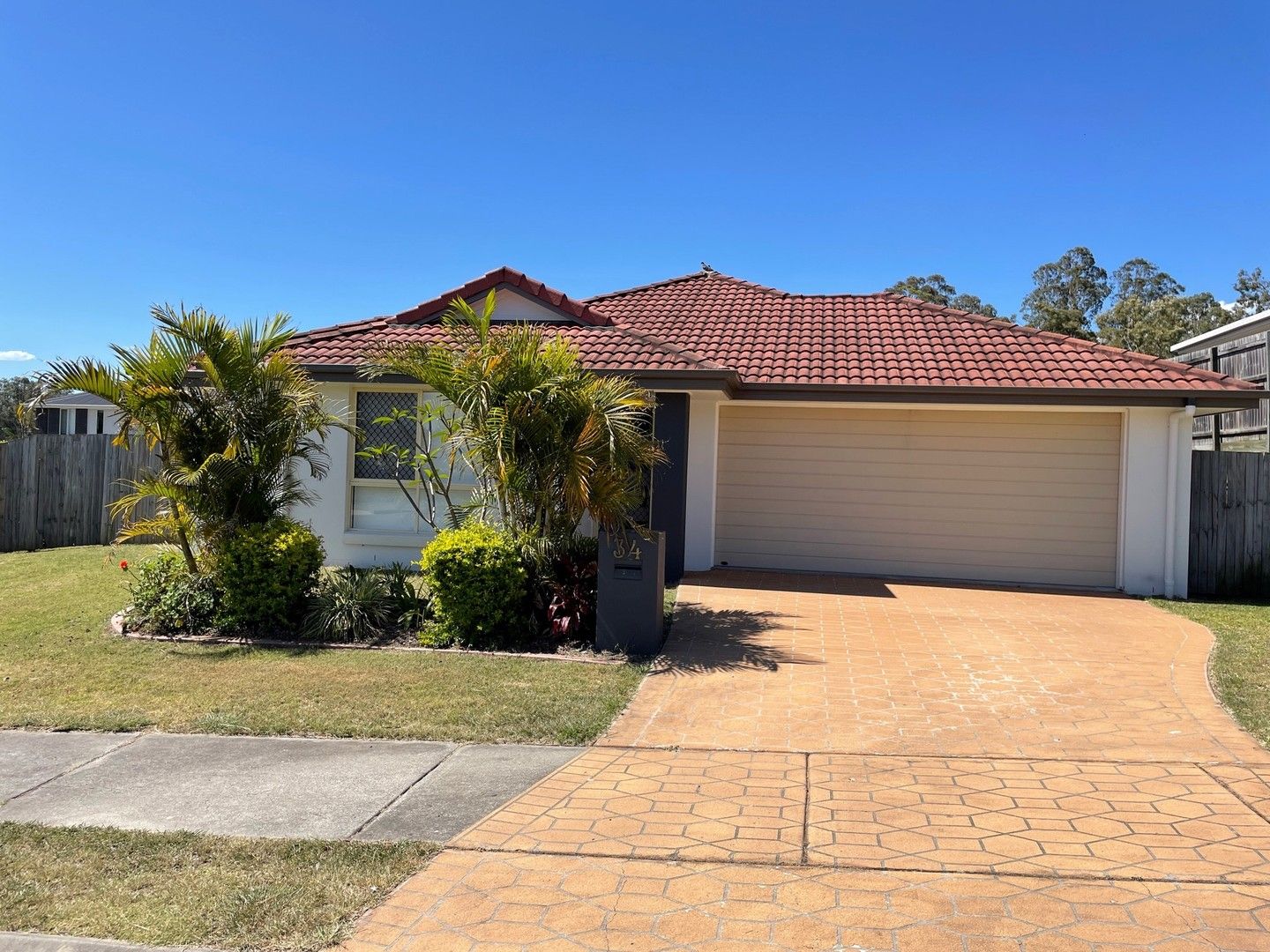 4 bedrooms House in 34 Navickas Circuit REDBANK PLAINS QLD, 4301