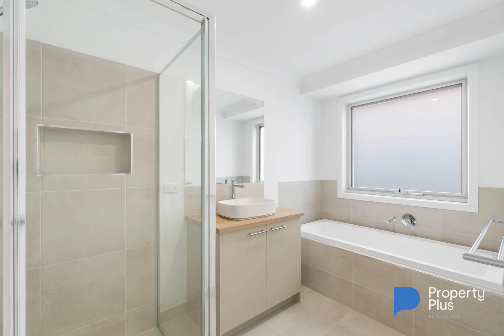 Additional image 9 of 5 Rothschild Close, Epsom VIC 3551