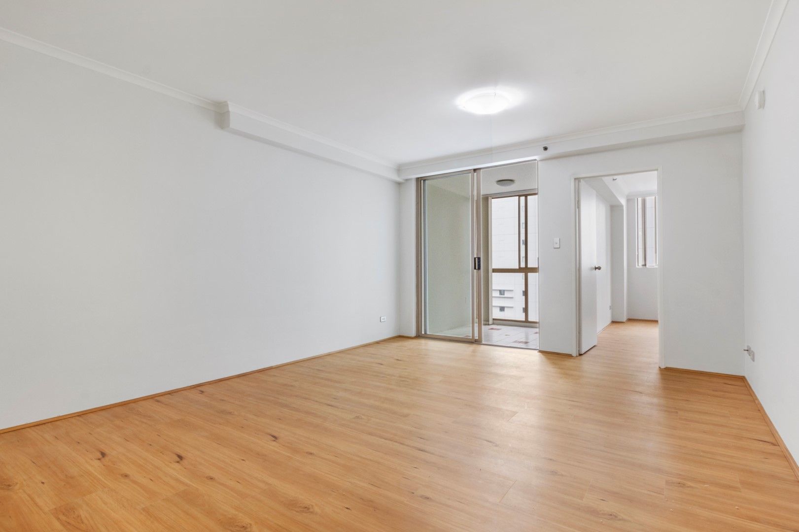 170 398 Pitt St Sydney Nsw 2000 Apartment For Rent 525 Domain
